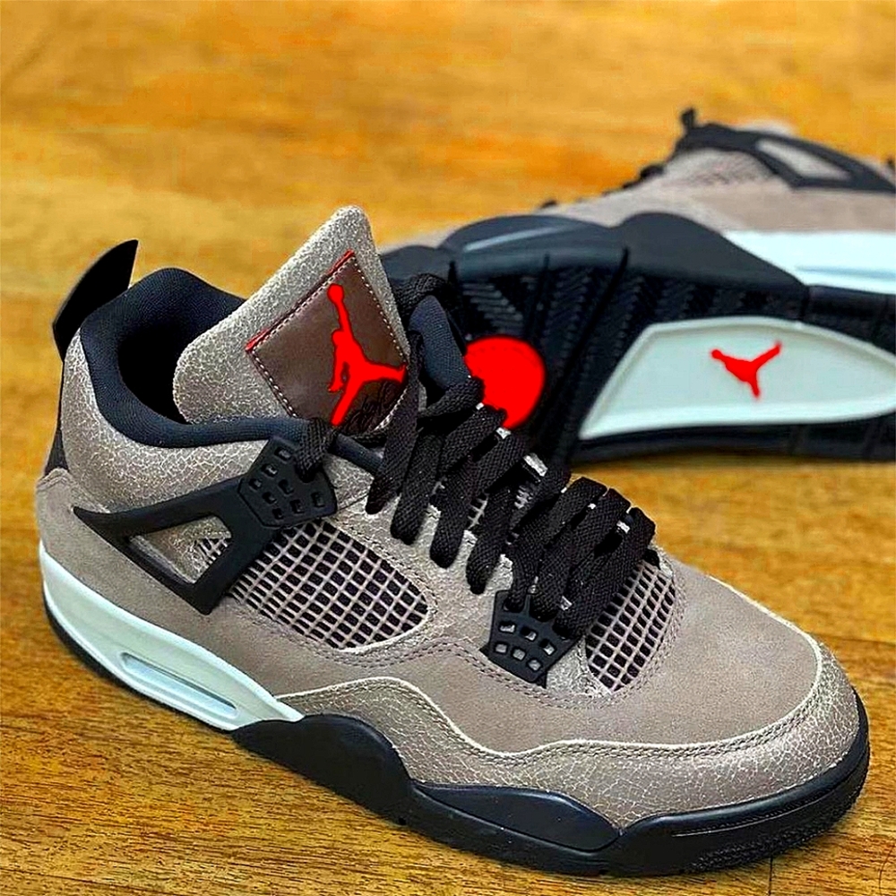 Jordan retro 4 taupe haze